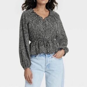 Universal Thread Women's Cream/Black Balloon Long Sleeve Blouse Black Abstract